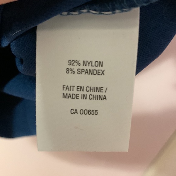 3/10$ Tank top Reitmans - Picture 3 of 3